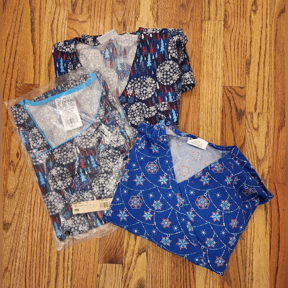 3 Uniform Advantage UA Scrub Top Shirts Size: Small